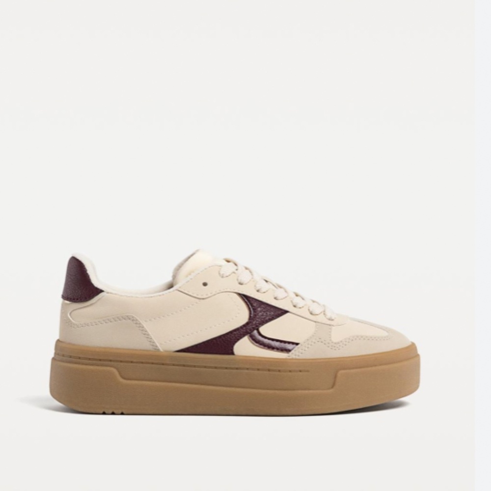 Beige platform trainers. Stradivarius, Size 6,5 (US)